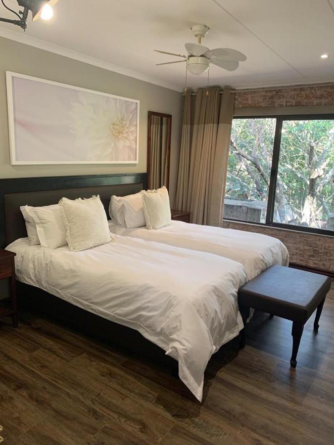 Migdash Guesthouse ฮาร์ทบีสบูร์ท ภายนอก รูปภาพ
